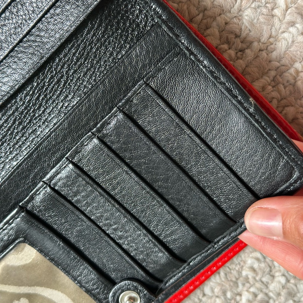 Brighton Red and White Graphic Wallet - Picture 13 of 17